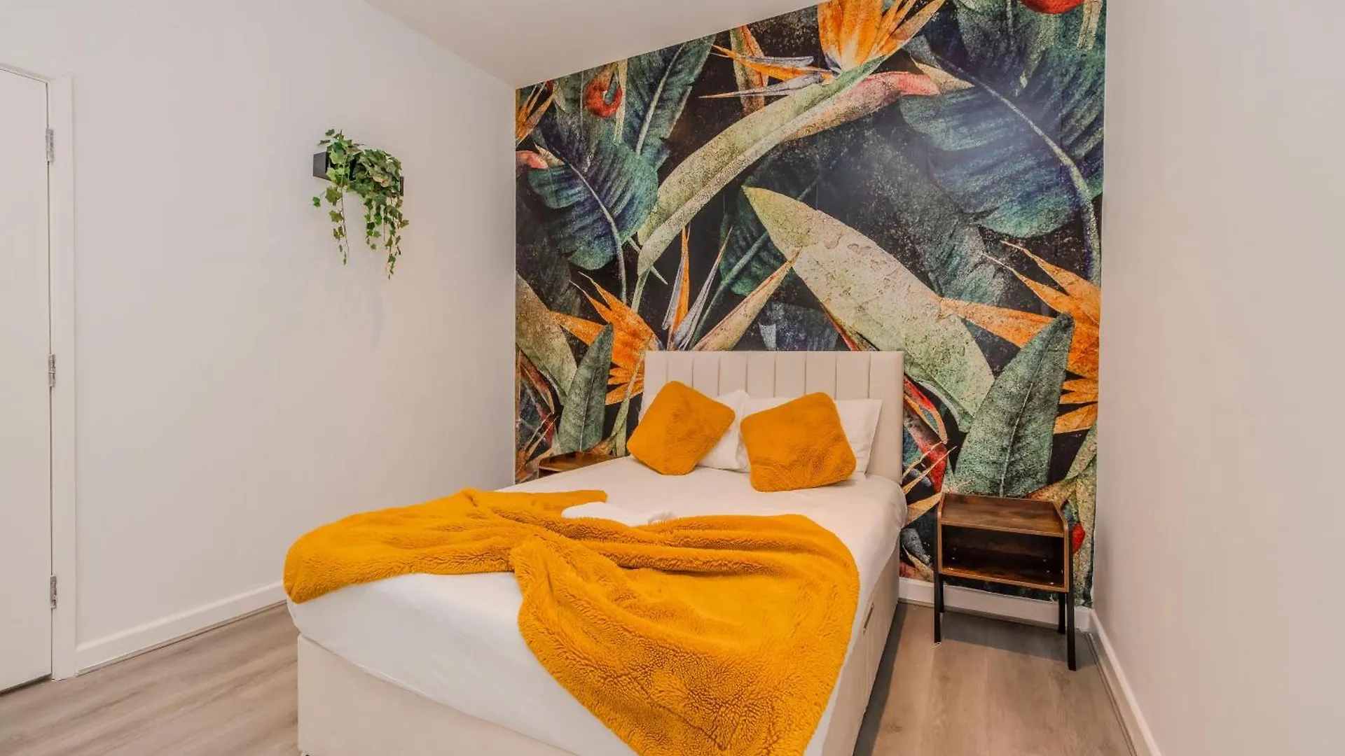 Flash Sale Central Hove 1 Bedroom Flat Bn32Osm04 0*, Brighton